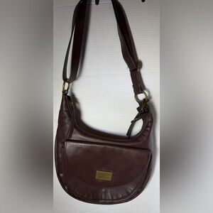 FRYE AND CO. Core saddle  Crossbody Bag with Brass Plaque